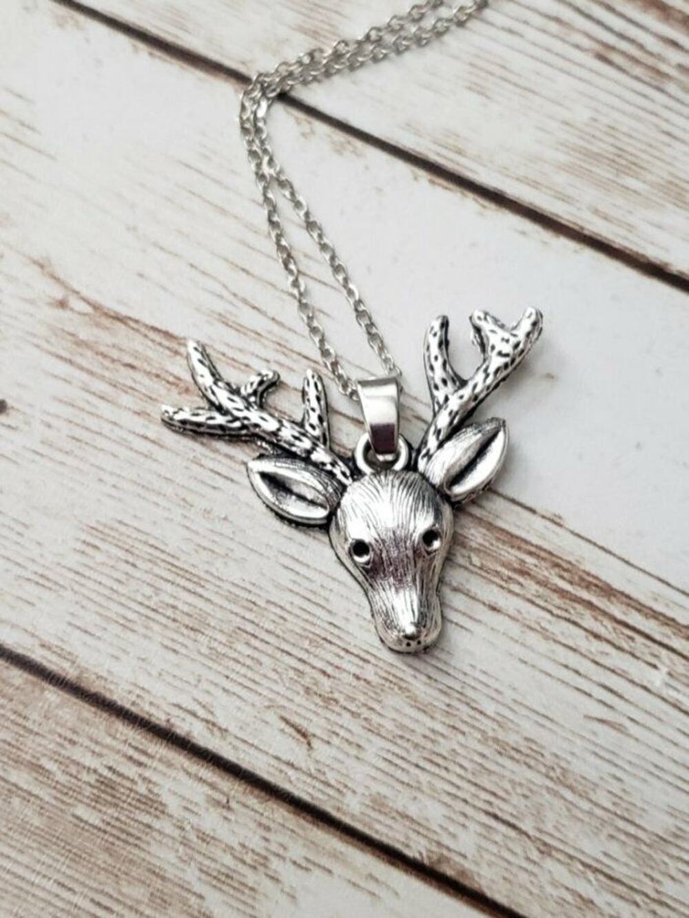 Reindeer Pendant Necklace Silver Tone - Brand New